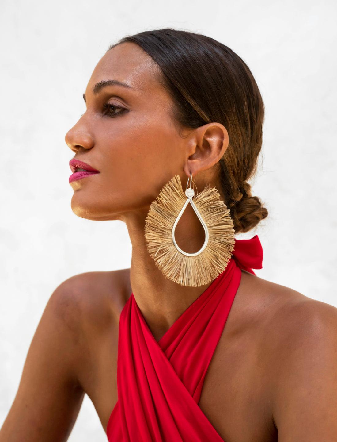 SALSA RAFIA EARRING - Erika Peña